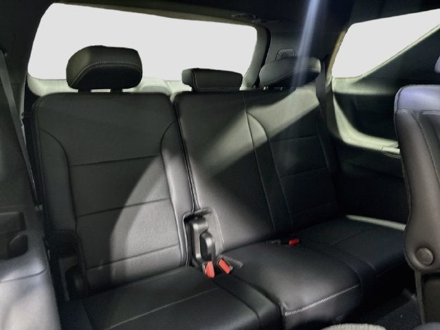 2027 Chevrolet Traverse LT 2LT