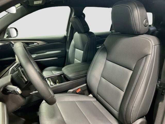 2027 Chevrolet Traverse LT 2LT