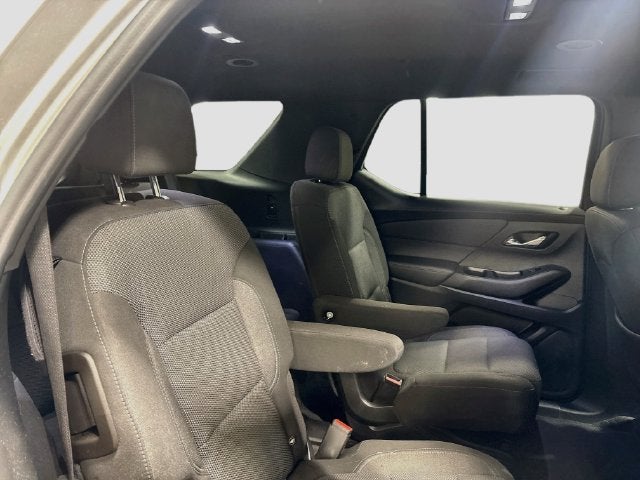 2022 Chevrolet Traverse LT AWD!