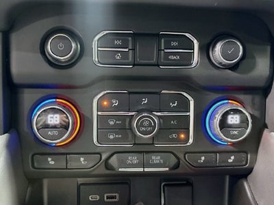 2022 Chevrolet Suburban Z71 CLEAN CARFAX!
