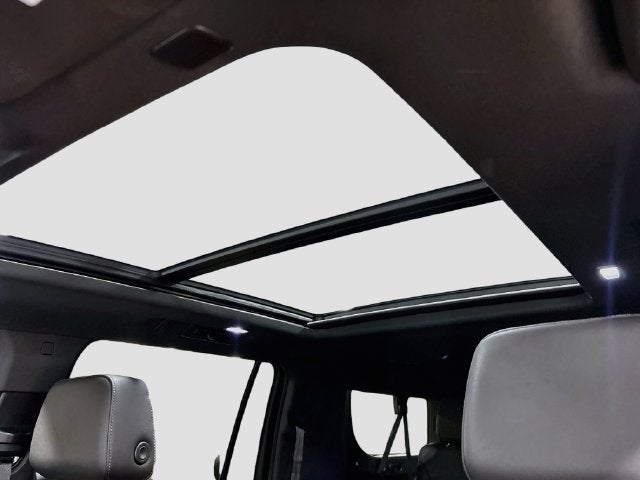 2022 Chevrolet Suburban Z71 CLEAN CARFAX!