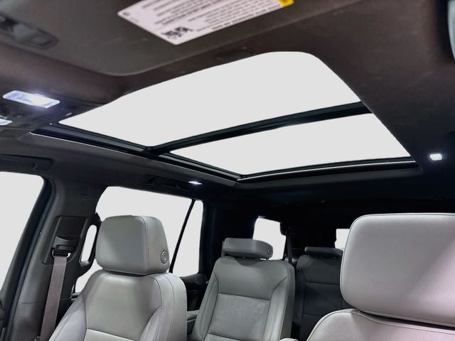 2023 Chevrolet Tahoe LT W/ LUXURY PKG!
