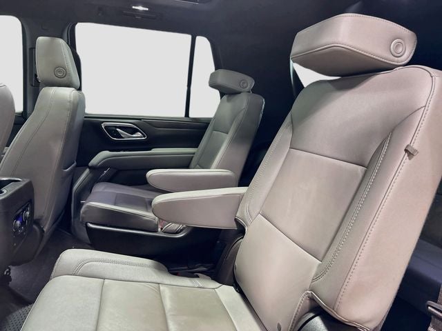 2023 Chevrolet Tahoe LT W/ LUXURY PKG!