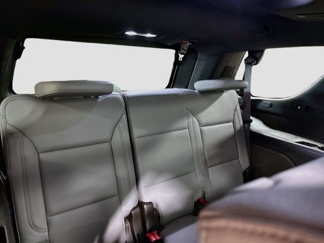 2023 Chevrolet Tahoe LT W/ LUXURY PKG!