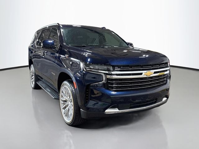 2023 Chevrolet Tahoe LT W/ LUXURY PKG!