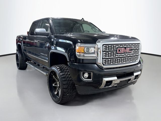 2019 GMC Sierra 2500HD Denali 1 OWNER CLEAN CARFAX!