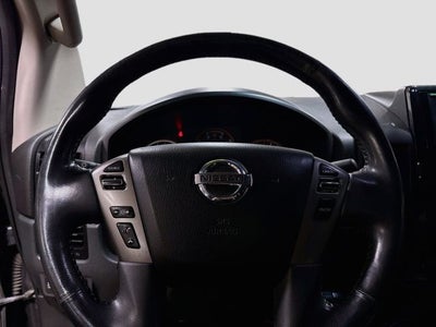 2014 Nissan Titan SV 4WD W/ CLEAN CARFAX