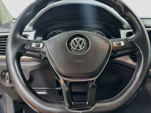 2018 Volkswagen Atlas SEL W/ HEATED SEATS