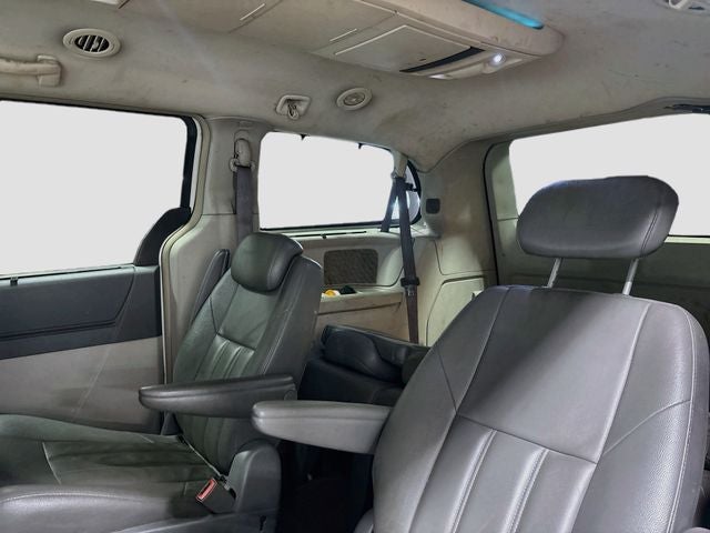 2008 Chrysler Town & Country Touring