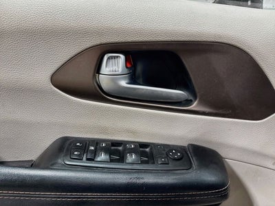2019 Chrysler Pacifica Touring L 8 PASSENGER