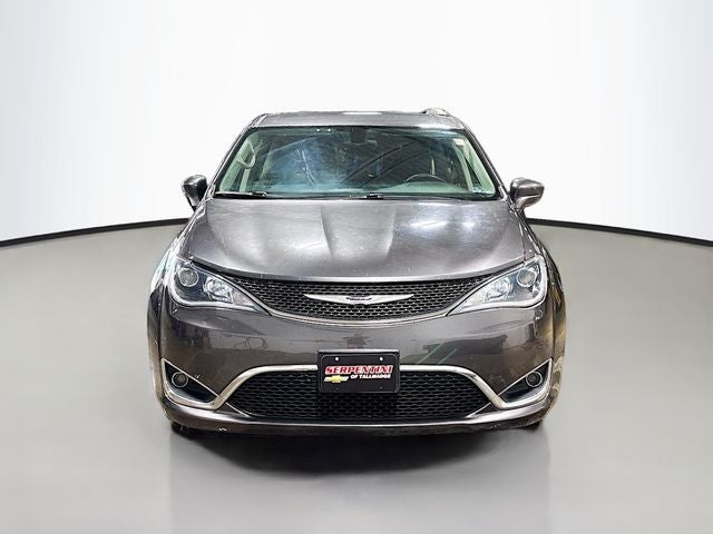 2019 Chrysler Pacifica Touring L 8 PASSENGER