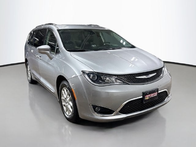 2020 Chrysler Pacifica Touring L CLEAN CARFAX!