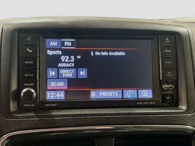 2018 Dodge Grand Caravan SE W/ BACKUP CAM
