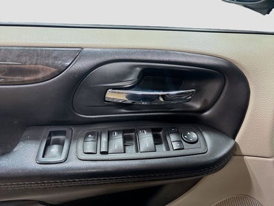 2018 Dodge Grand Caravan SE W/ BACKUP CAM