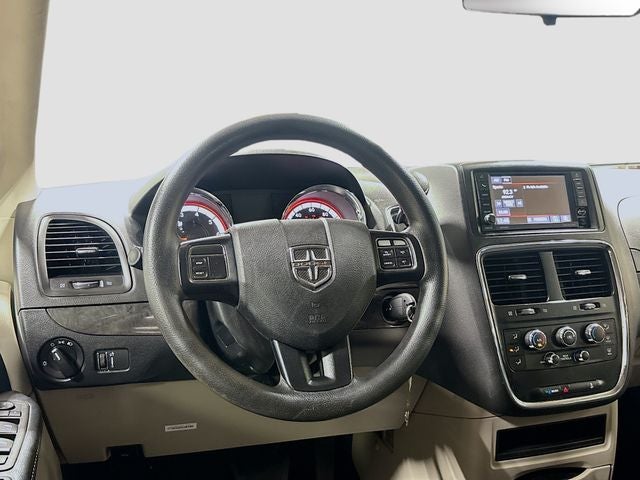2018 Dodge Grand Caravan SE W/ BACKUP CAM