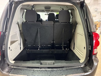 2018 Dodge Grand Caravan SE W/ BACKUP CAM