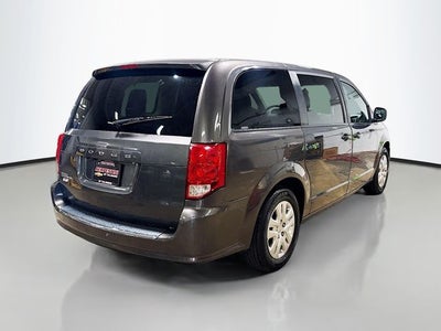 2018 Dodge Grand Caravan SE W/ BACKUP CAM