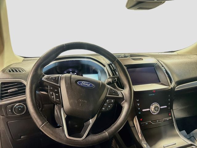 2020 Ford Edge Titanium 1 OWNER!!