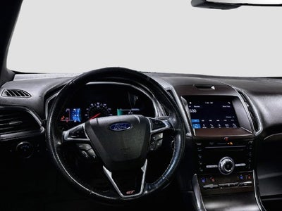 2019 Ford Edge ST W/ CLEAN CARFAX!
