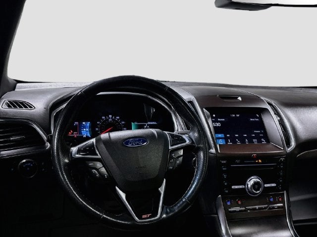 2019 Ford Edge ST W/ CLEAN CARFAX!