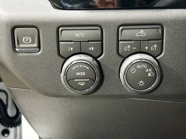 2026 Chevrolet Silverado 1500 LT LT1