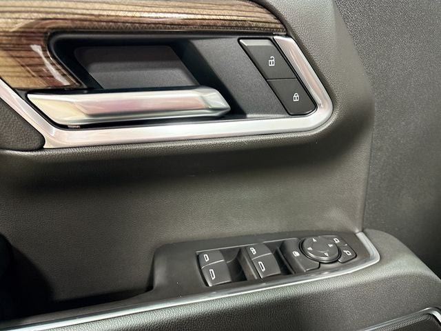 2026 Chevrolet Silverado 1500 LT LT1