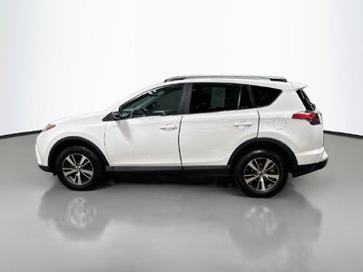 2017 Toyota RAV4 XLE AWD!