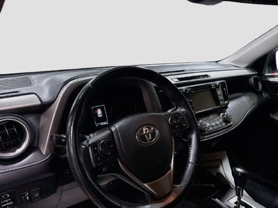 2017 Toyota RAV4 XLE AWD!