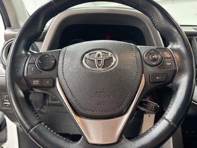 2017 Toyota RAV4 XLE AWD!