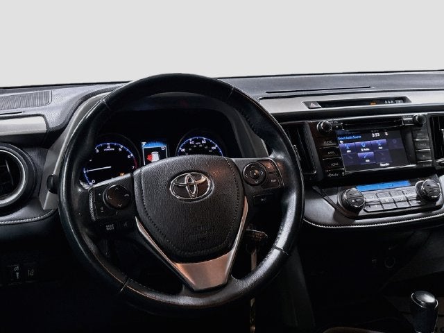 2017 Toyota RAV4 XLE AWD!