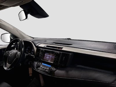 2017 Toyota RAV4 XLE AWD!