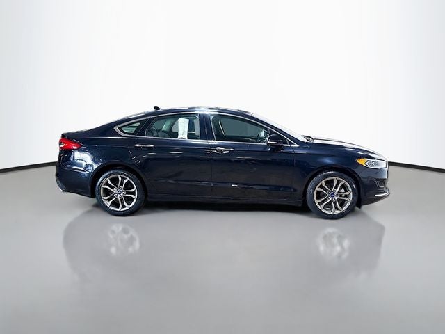 2019 Ford Fusion SEL W/ MOONROOF