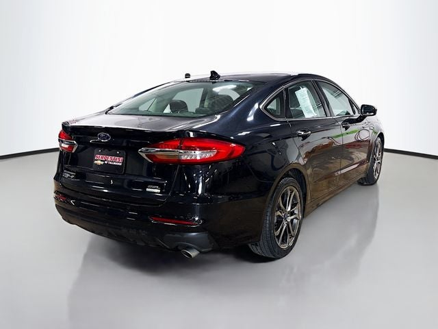 2019 Ford Fusion SEL W/ MOONROOF