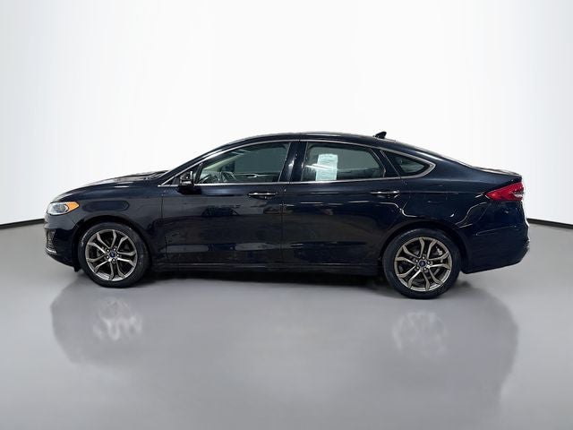 2019 Ford Fusion SEL W/ MOONROOF