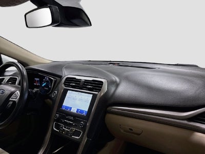 2020 Ford Fusion SE ONE OWNER!