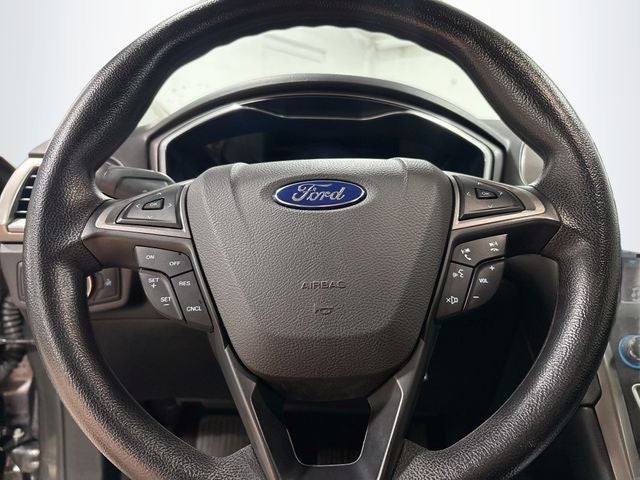 2017 Ford Fusion SE CLEAN CARFAX!