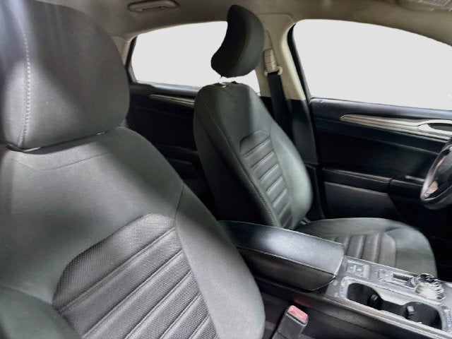 2019 Ford Fusion Hybrid SE W/ LANE KEEP ASSIST