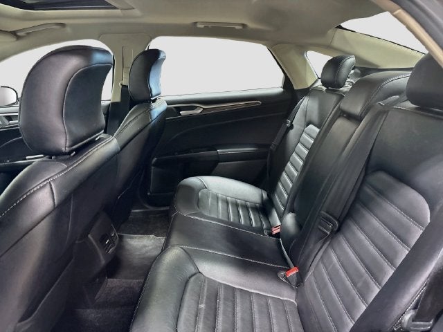 2017 Ford Fusion SE W/ SUNROOF