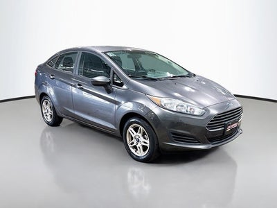 2017 Ford Fiesta SE CLEAN CARFAX+ MOONROOF