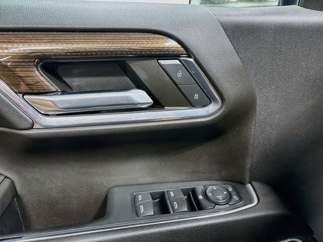 2024 Chevrolet Silverado 1500 LT Trail Boss W/ 6.2 V8!!