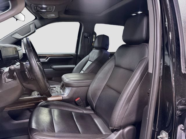 2024 Chevrolet Silverado 1500 LT Trail Boss W/ 6.2 V8!!
