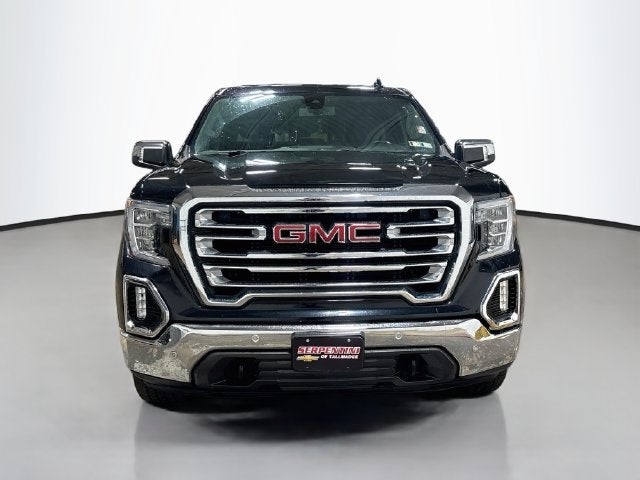 2019 GMC Sierra 1500 SLT W/ 5.3L V8!