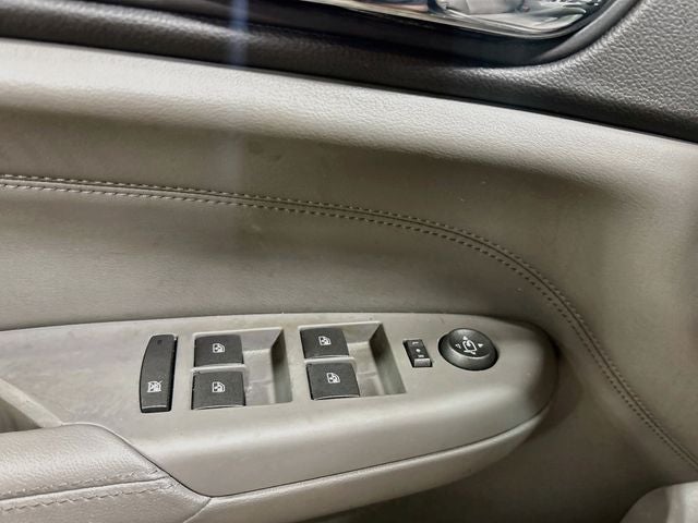 2010 Cadillac SRX Luxury W/ HEATED LEATHER
