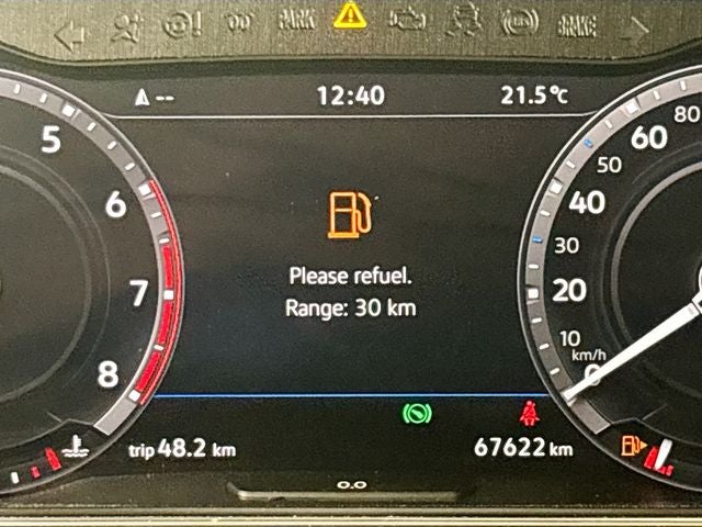 2018 Volkswagen Tiguan 2.0T SEL Premium W/ HEATED SEATS