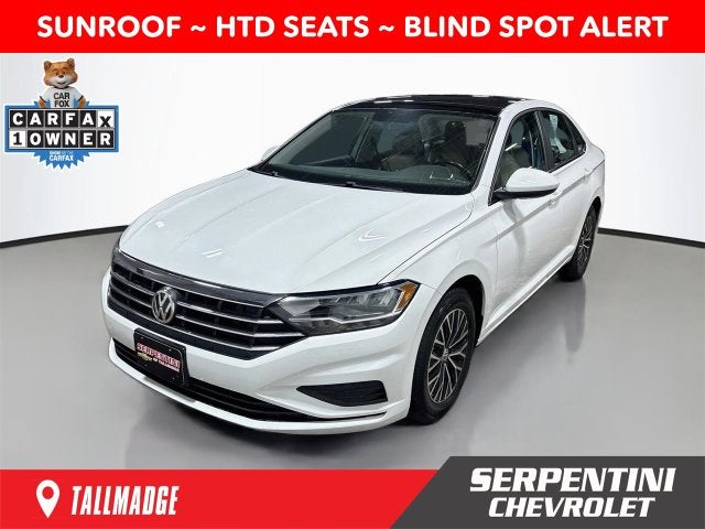 2019 Volkswagen Jetta R-Line W/ MOONROOF
