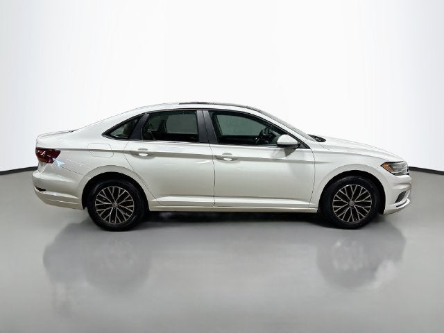 2019 Volkswagen Jetta R-Line W/ MOONROOF