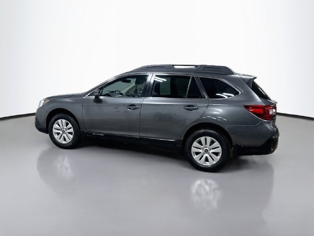2019 Subaru Outback 2.5i Premium AWD!