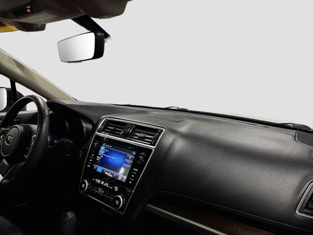 2018 Subaru Outback 2.5i Limited W/ SUNROOF