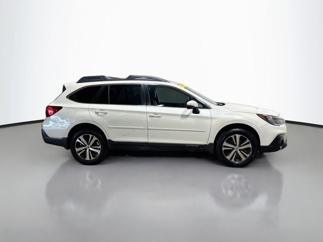 2018 Subaru Outback 2.5i Limited W/ SUNROOF