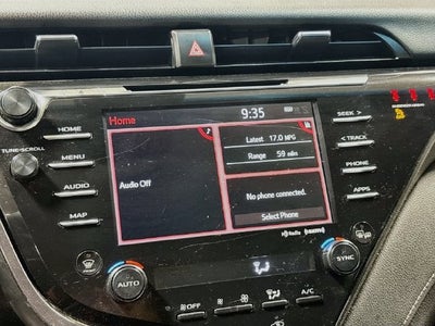 2019 Toyota Camry SE W/ MOONROOF